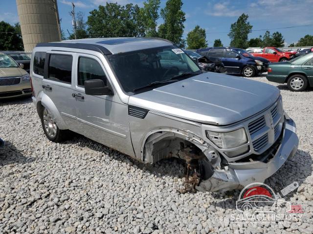 1D8GU58617W725205 2007 DODGE NITRO photo no. 4