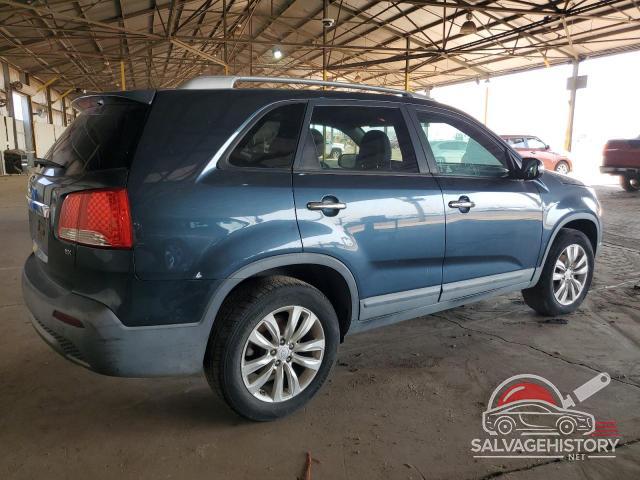 5XYKU3A14BG030279 2011 KIA SORENTO photo no. 3