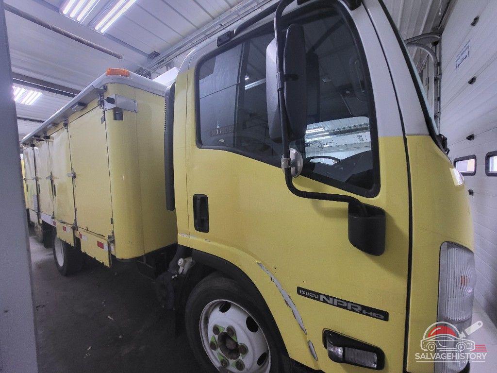 54DC4W1B8JS801586 2018 ISUZU NPR HD photo no. 9