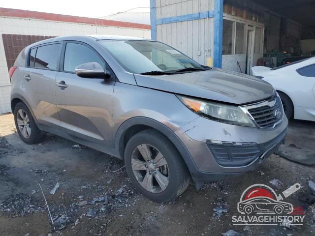 KNDPBCA26C7297264 2012 KIA SPORTAGE photo no. 4