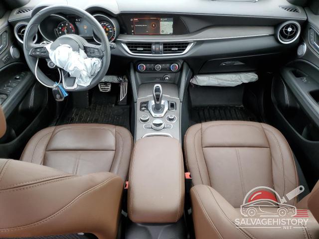 ZASPAKBN1N7D39601 2022 ALFA ROMEO STELVIO photo no. 8