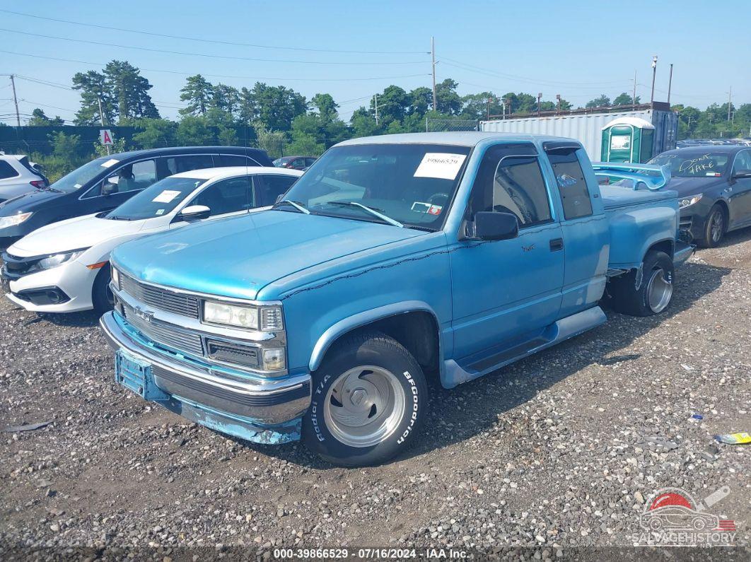 2GBEC19K2S1264744 1995 CHEVROLET GMT-400 photo no. 2