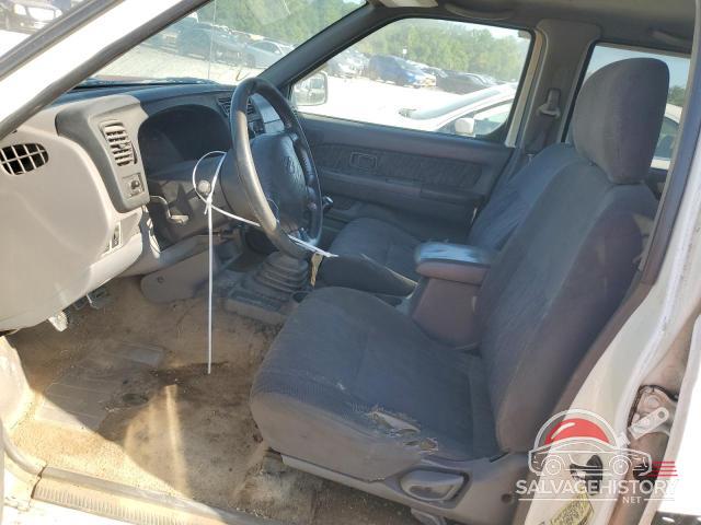 1N6ED27T4YC300265 2000 NISSAN FRONTIER photo no. 7