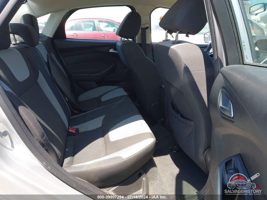 1FAHP3F2XCL403274 2012 FORD FOCUS photo no. 8