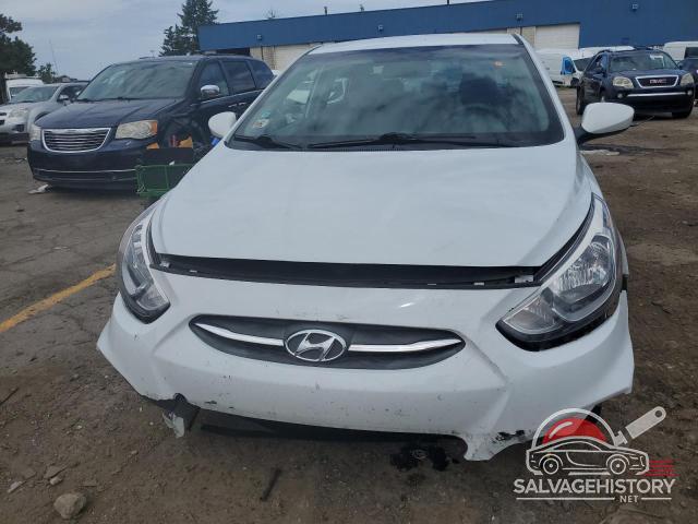 KMHCT4AEXHU380681 2017 HYUNDAI ACCENT photo no. 5