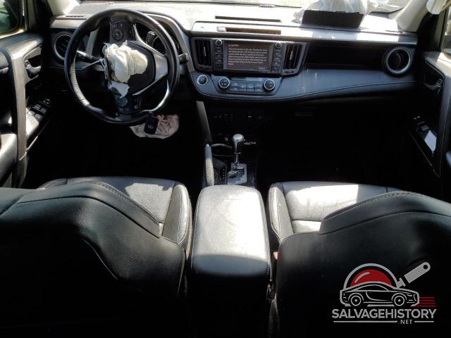 JTMDFREV2JD233851 2018 TOYOTA RAV4 photo no. 8