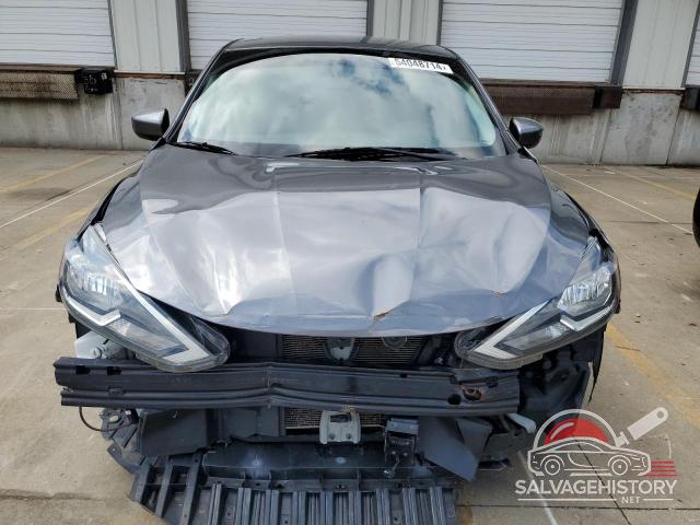 3N1AB7AP3JY283717 2018 NISSAN SENTRA photo no. 5