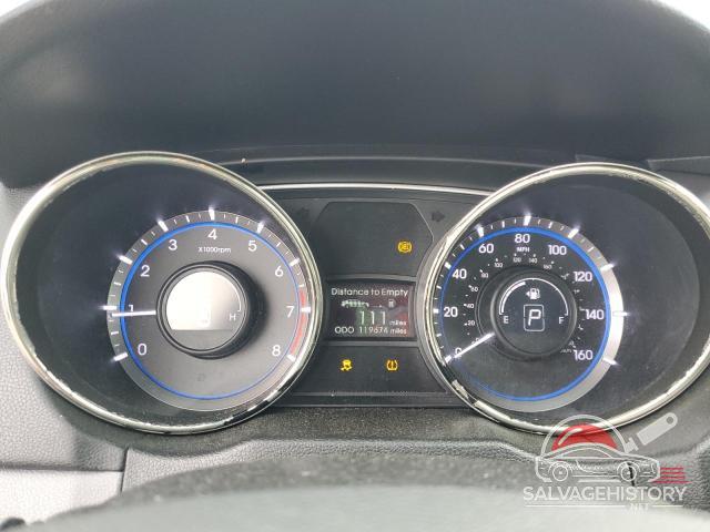 5NPEB4AC8DH649764 2013 HYUNDAI SONATA photo no. 9