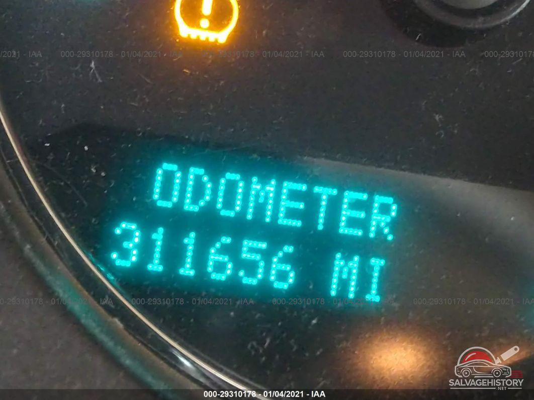 1GKUKCE07AR113810 2010 GMC YUKON photo no. 7