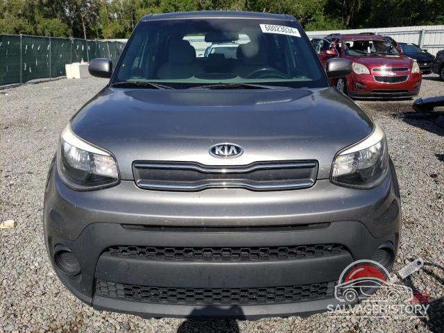 KNDJN2A25K7684653 2019 KIA SOUL photo no. 5