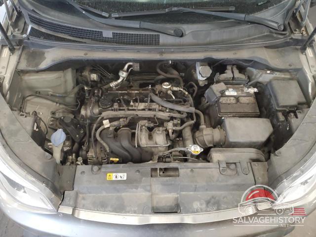 KNDJN2A21F7168747 2015 KIA SOUL photo no. 11