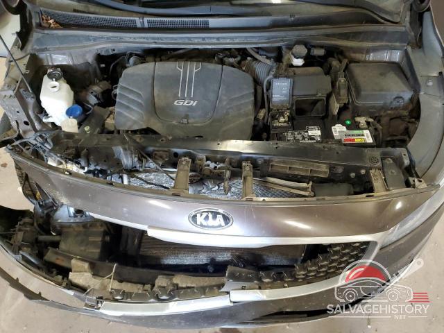 KNDME5C12G6125139 2016 KIA SEDONA photo no. 12