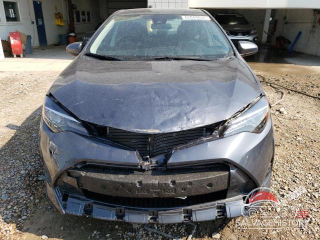 5YFBURHE5HP611645 2017 TOYOTA COROLLA photo no. 5