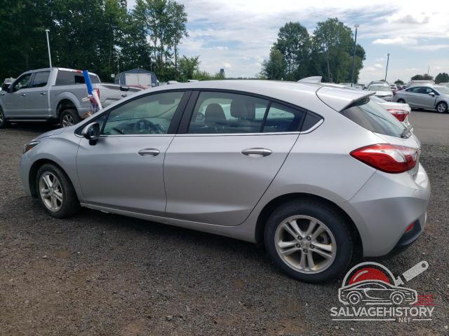3G1BE6SM3JS630207 2018 CHEVROLET CRUZE photo no. 2