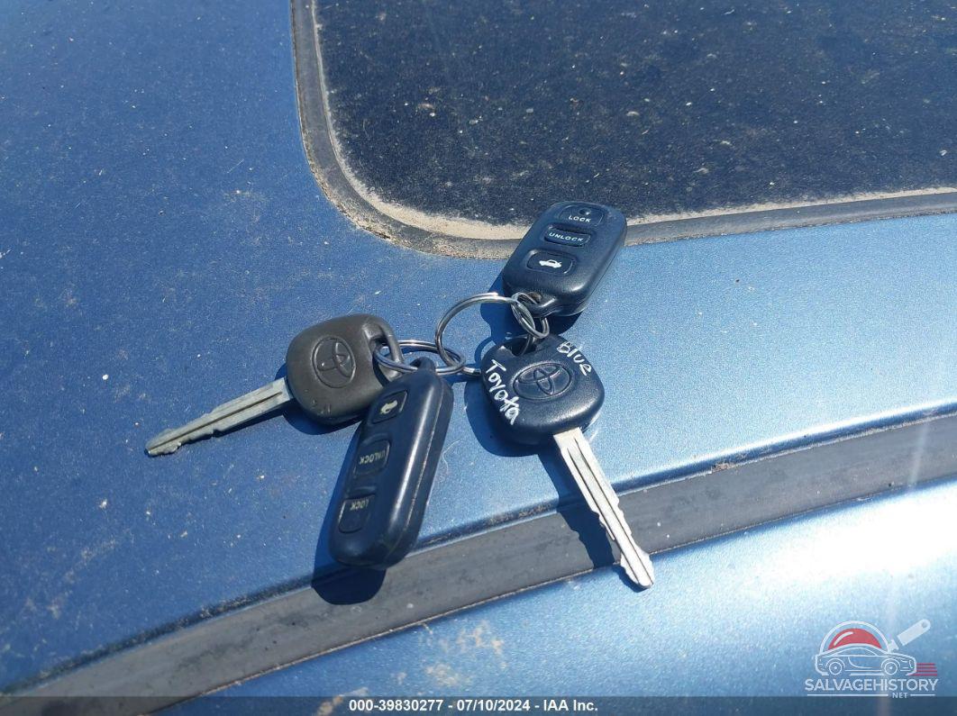 JTDBF30KX20002044 2002 TOYOTA CAMRY photo no. 11