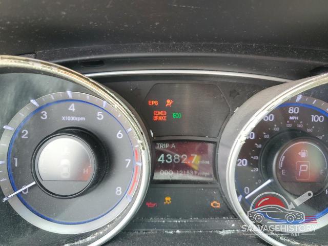 5NPEB4AC8BH216944 2011 HYUNDAI SONATA photo no. 9