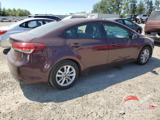 3KPFL4A78HE151465 2017 KIA FORTE photo no. 3