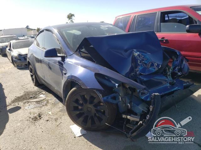 7SAYGDEE1PF745977 2023 TESLA MODEL Y photo no. 4