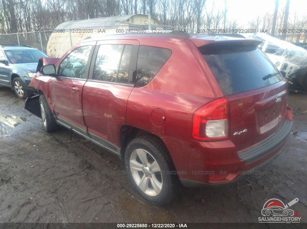 1J4NF1FBXBD164266 2011 JEEP COMPASS photo no. 3