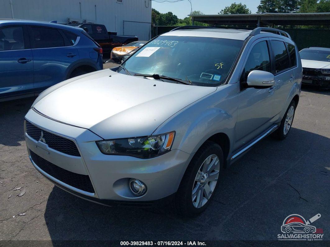 JA4JT3AW0DU019513 2013 MITSUBISHI OUTLANDER photo no. 2