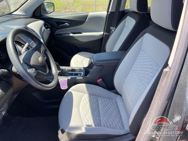 2GNAXTEV2L6263034 2020 CHEVROLET EQUINOX photo no. 3