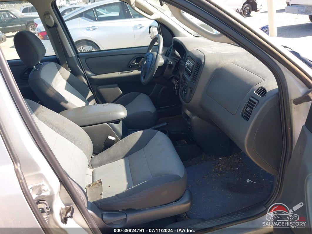 1FMYU92114KA89827 2004 FORD ESCAPE photo no. 5
