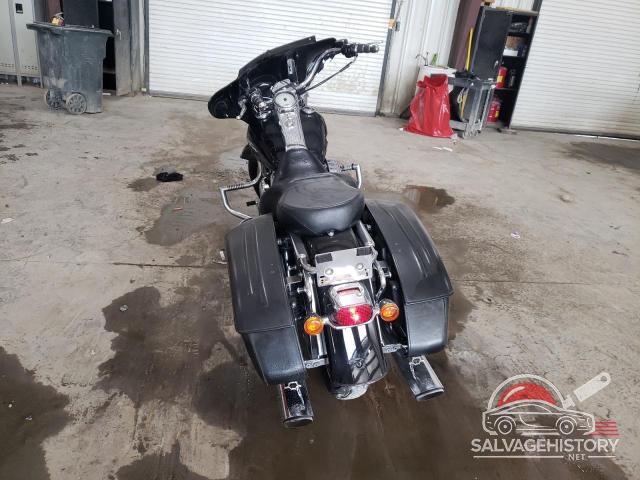 1HD1FYW1X4Y739979 2004 HARLEY-DAVIDSON FL photo no. 4