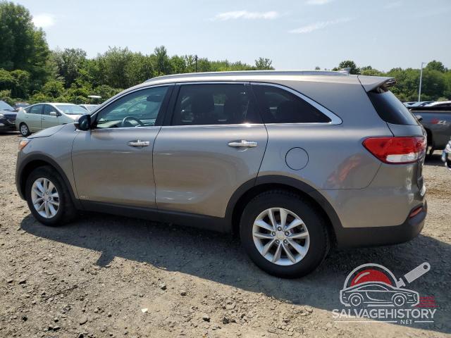 5XYPGDA34HG233783 2017 KIA SORENTO photo no. 2