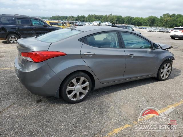 5NPDH4AE3DH337976 2013 HYUNDAI ELANTRA photo no. 3