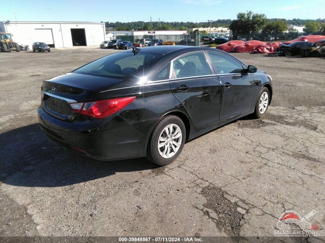 5NPEB4AC0BH192736 2011 HYUNDAI SONATA photo no. 4