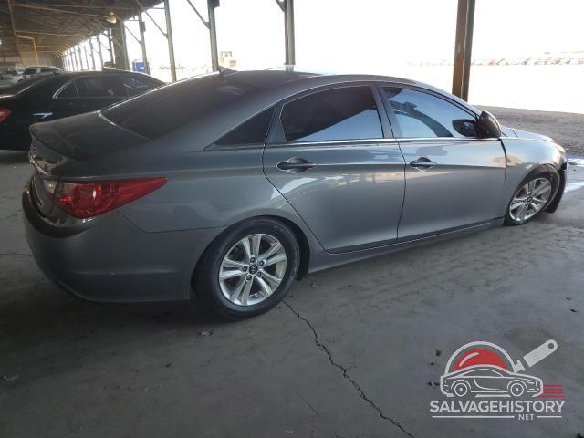 5NPEB4AC0BH054050 2011 HYUNDAI SONATA photo no. 3