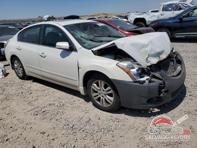 1N4AL2AP4AN421359 2010 NISSAN ALTIMA photo no. 4