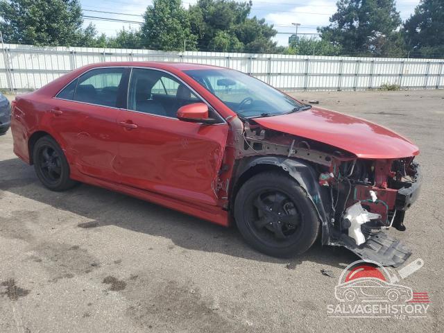 4T1BF1FKXEU809748 2014 TOYOTA CAMRY photo no. 4