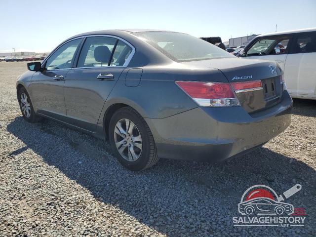 1HGCP2F42BA065025 2011 HONDA ACCORD photo no. 2