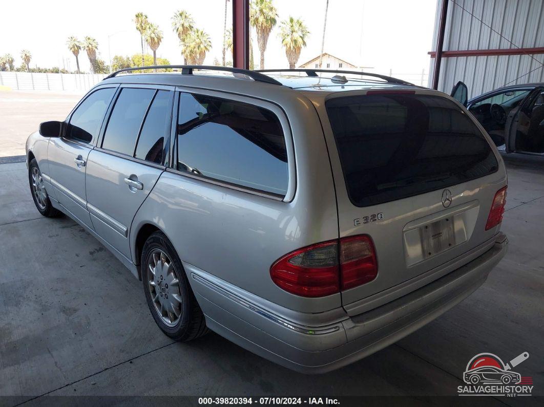 WDBJH65J31B304512 2001 MERCEDES-BENZ E 320 photo no. 3