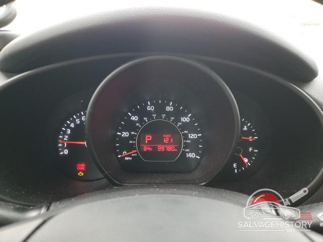 KNDJP3A59J7599632 2018 KIA SOUL photo no. 9