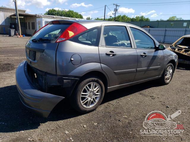 1FAHP37N97W262260 2007 FORD FOCUS photo no. 3
