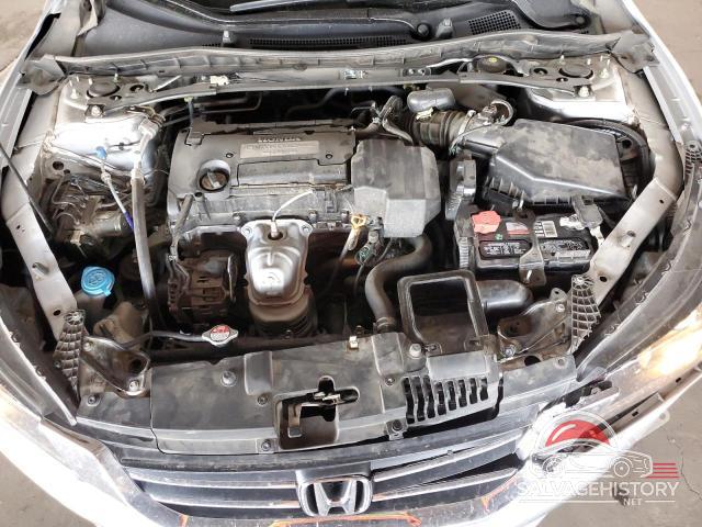 1HGCR2F83DA058875 2013 HONDA ACCORD photo no. 11