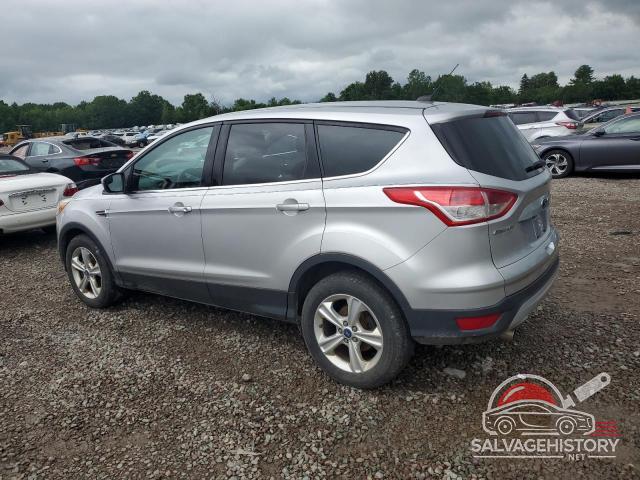 1FMCU9GXXDUB35506 2013 FORD ESCAPE photo no. 2