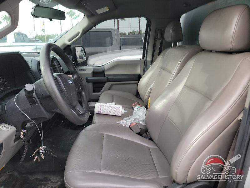 1FTNF1C58JKD47423 2018 FORD F150 photo no. 9