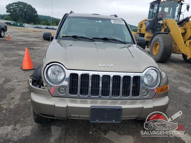 1J8GL58K95W693303 2005 JEEP LIBERTY photo no. 5