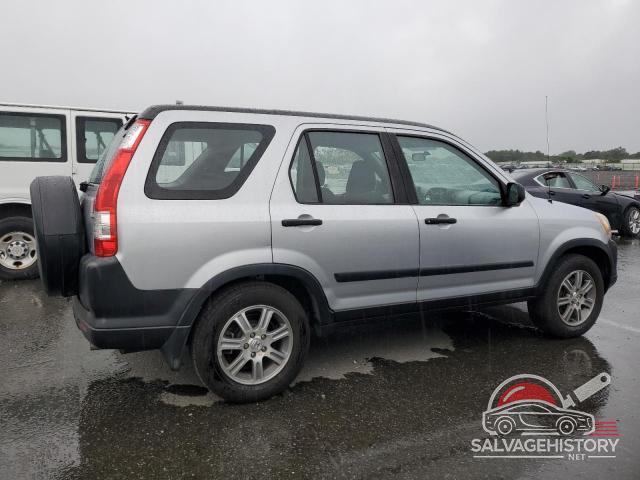 JHLRD78595C046410 2005 HONDA CRV photo no. 3