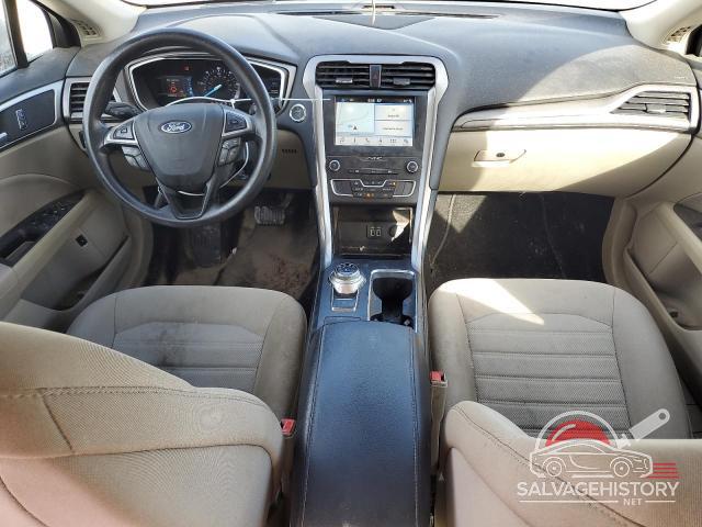 3FA6P0LUXKR241402 2019 FORD FUSION photo no. 8