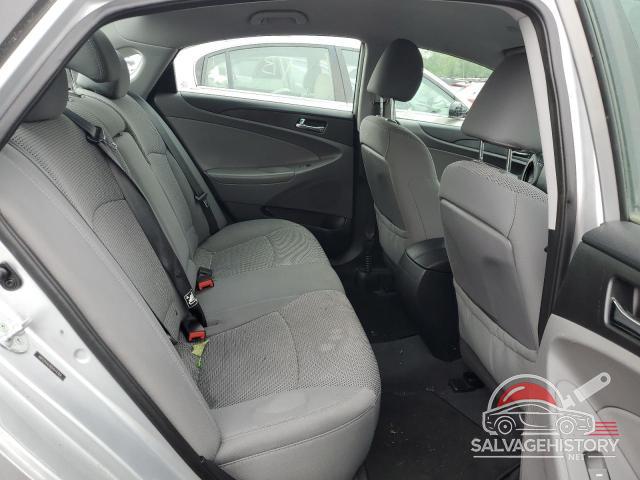 5NPEB4AC8DH649764 2013 HYUNDAI SONATA photo no. 10