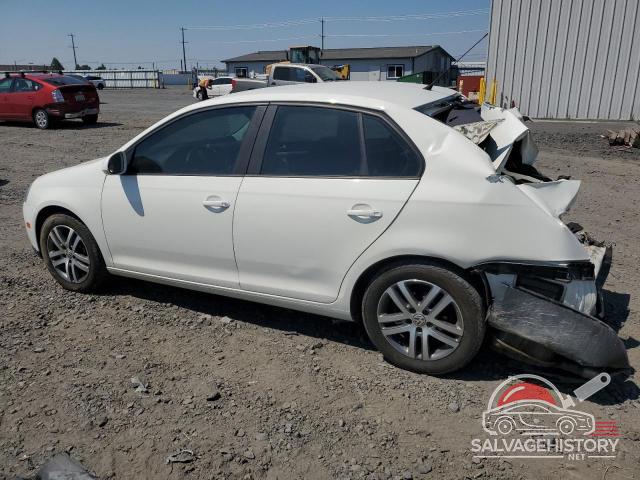 3VWJM71KX8M129077 2008 VOLKSWAGEN JETTA photo no. 2