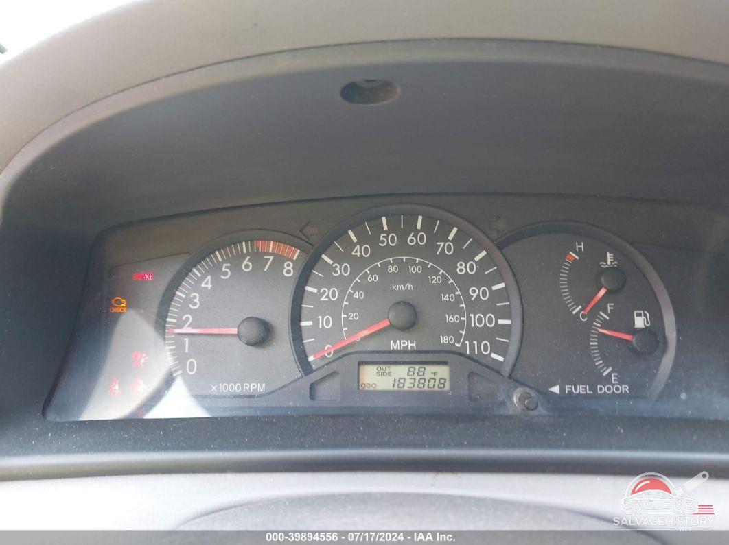2T1BR32EX8C887553 2008 TOYOTA COROLLA photo no. 7