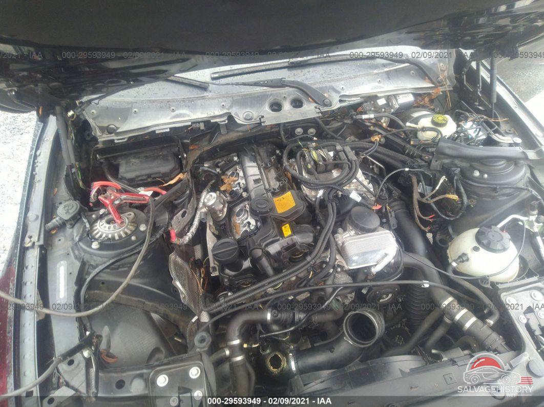 WBA3A5C57CF258786 2012 BMW 3 SERIES photo no. 10