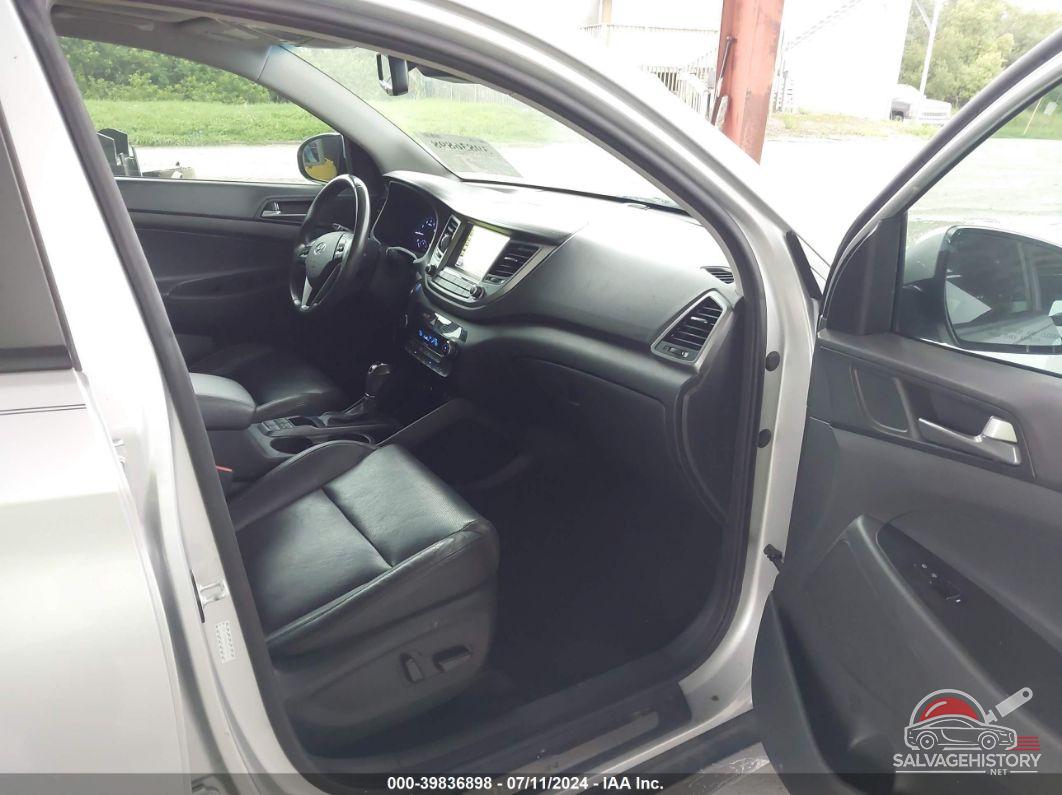 KM8J33A28GU154015 2016 HYUNDAI TUCSON photo no. 5