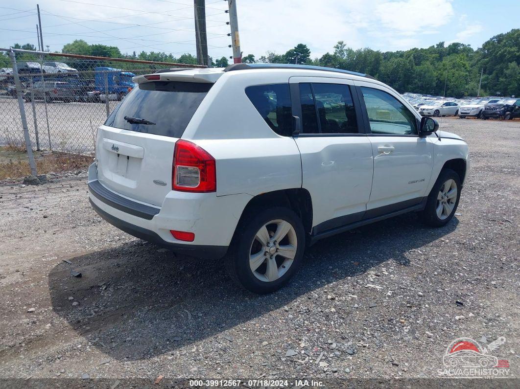 1J4NF1FB9BD244495 2011 JEEP COMPASS photo no. 4