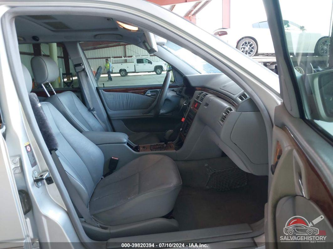 WDBJH65J31B304512 2001 MERCEDES-BENZ E 320 photo no. 5